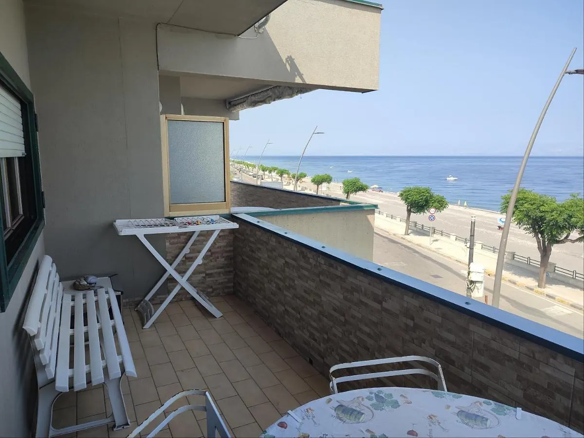 Terrace On The Sea Apartment Roccalumera Italy